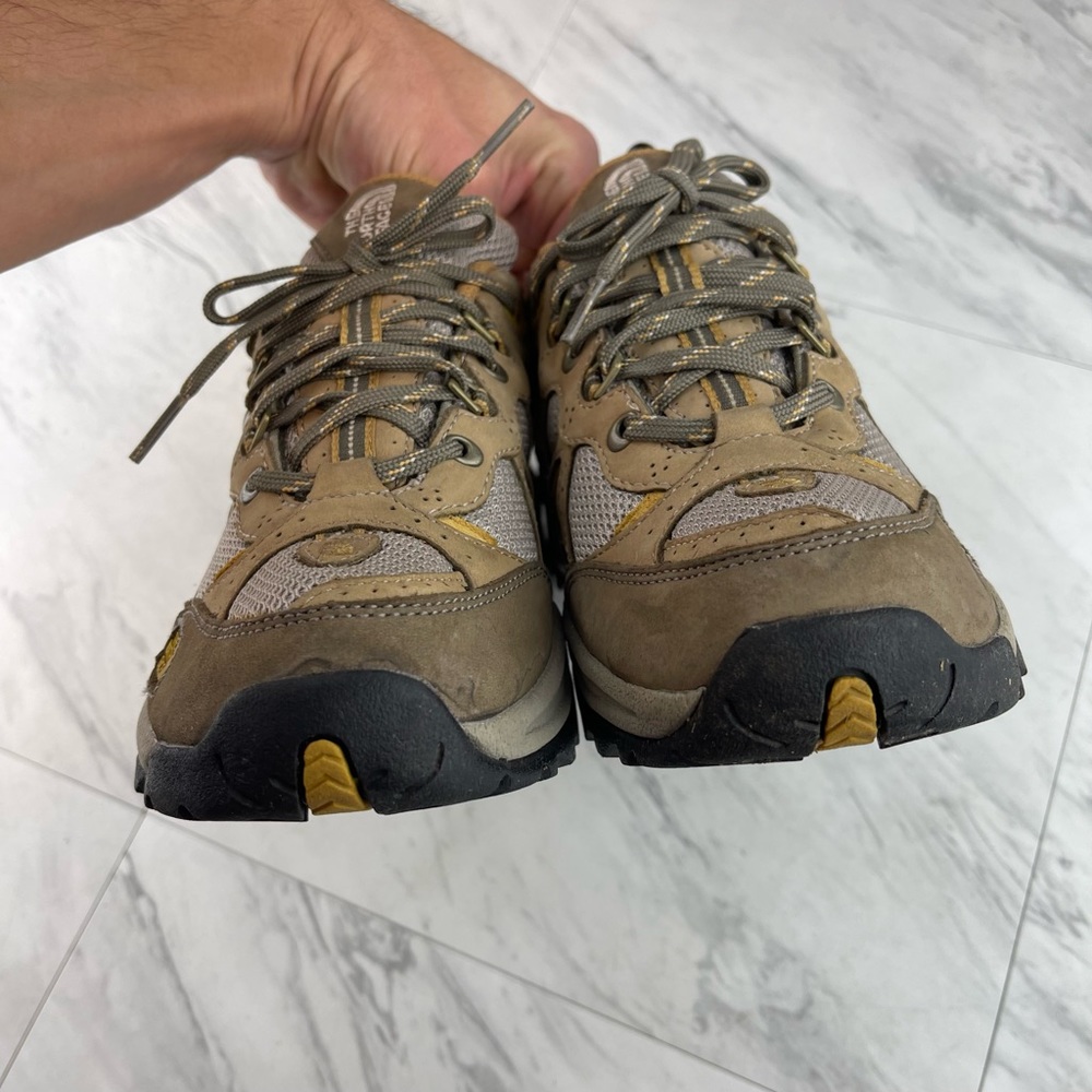 •The North Face womens hiking Sneakers shoes Size 8 TNF Trail Grip - Picture 4 of 13